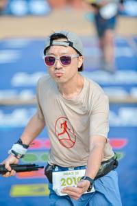 BIB: 2016
                            <button type="button" onclick="openModal(22763570)" class="btn btn-primary btn-sm float-right btn-popup" data-toggle="modal" data-target=".modal-high-quality">
                        <i class="fas fa-shopping-cart"></i> Add to Cart
                    </button>
                                            <button type="button" onclick="isThisMe(22763570, true)" class="btn btn-success btn-sm float-right btn-popup btn-isme hidden" data-toggle="tooltip" data-placement="bottom" title="นี่คือรูปของคุณใช่ไหม คลิกที่นี่เพื่อเอาเข้าอัลบั้ม">
                        <i class="fas fa-plus"></i> Add to album
                    </button>
                    <button type="button" onclick="isThisMe(22763570, false)" class="btn btn-warning btn-sm float-right btn-popup btn-isnotme hidden">
                        <i class="fas fa-ban"></i> Remove from album
                    </button>